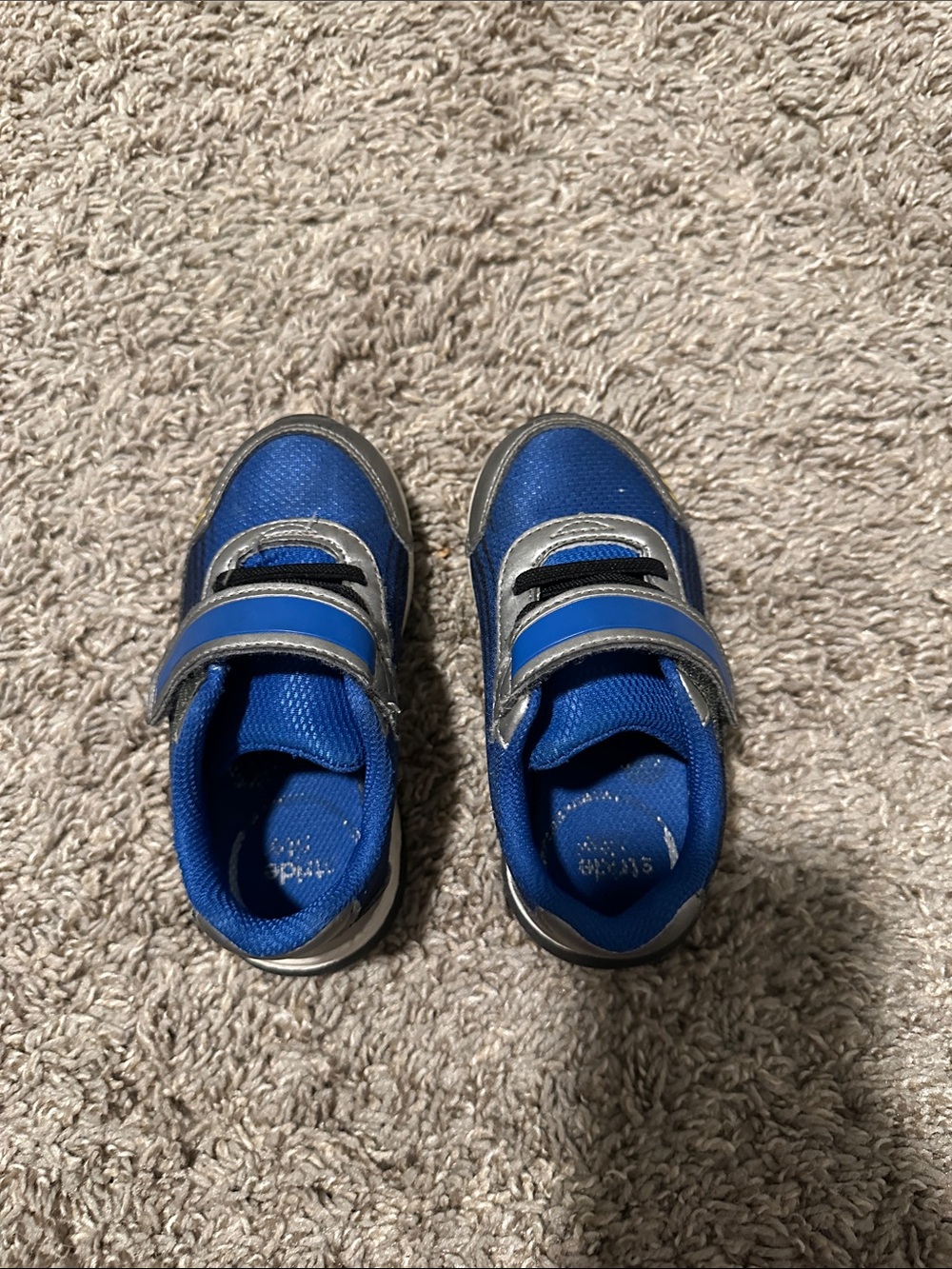 Stride Rite Light Up Sneakers